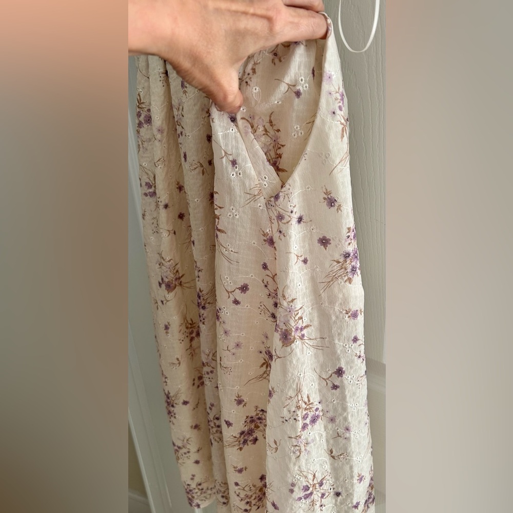 Jessica Simpson Cream Midi Dress with Purple Floral Print - Picture 9 of 13